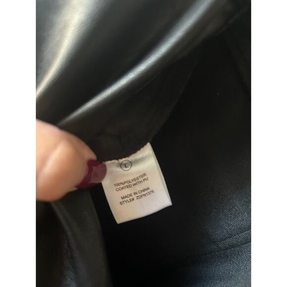 Faux Leather Cargo Short - Black - Picture 7 of 7